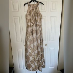 Women’s formal dress